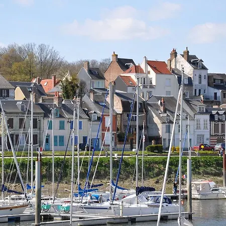 Hotel Du Port Et Des Bains 3*