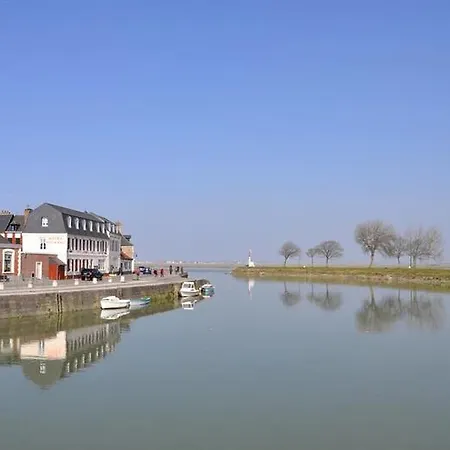 Du Port Et Des Bains Otel 3*