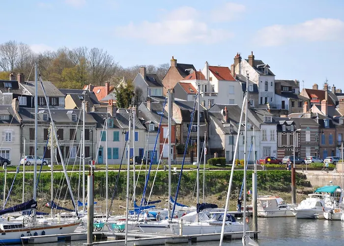 Hotel Du Port Et Des Bains 3*