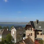 Du Port Et Des Bains Ξενοδοχείο 3*