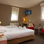 Du Port Et Des Bains Ξενοδοχείο 3*