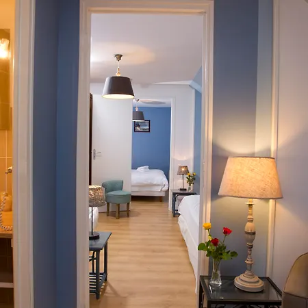Szálloda Du Port Et Des Bains 3*
