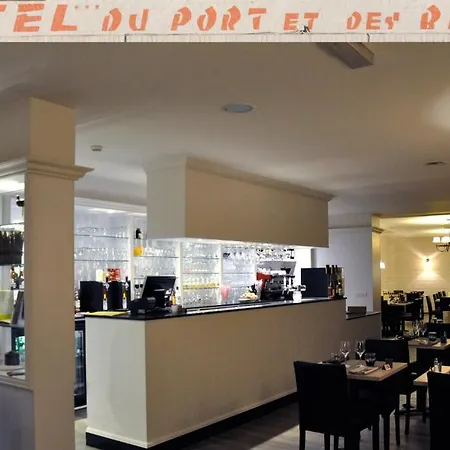 Du Port Et Des Bains Szálloda 3*