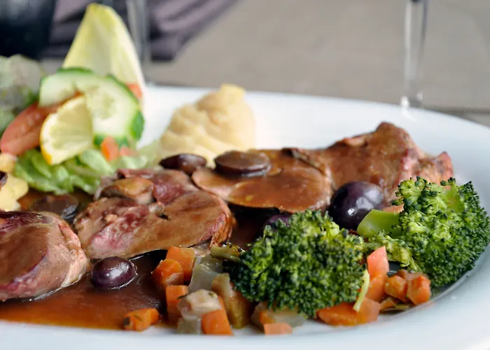 Du Port Et Des Bains Hotel 3*